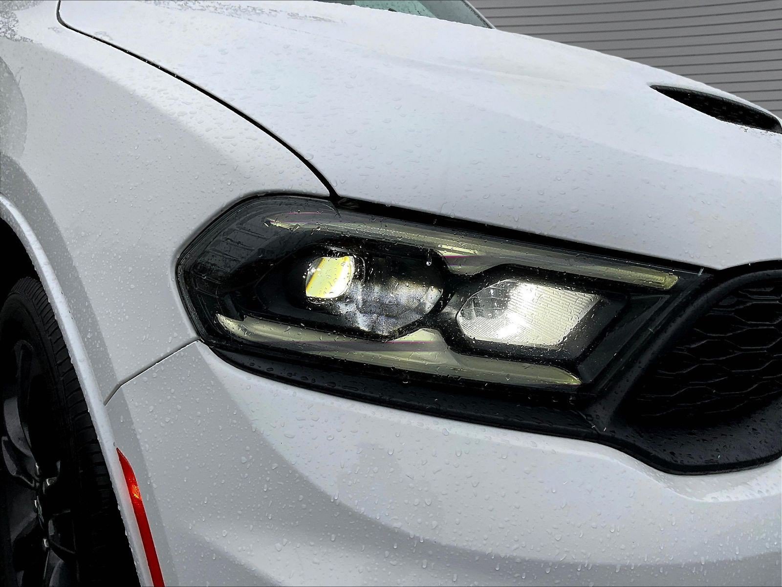 Used 2022 Dodge Durango R/T w/ Blacktop Package AWD/4WD image 26
