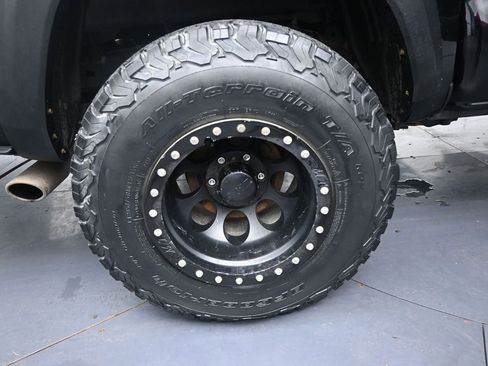 Used 2019 Toyota Tacoma TRD Pro AWD/4WD image 39