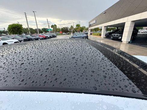 Used 2023 Porsche Cayenne Coupe AWD/4WD image 18