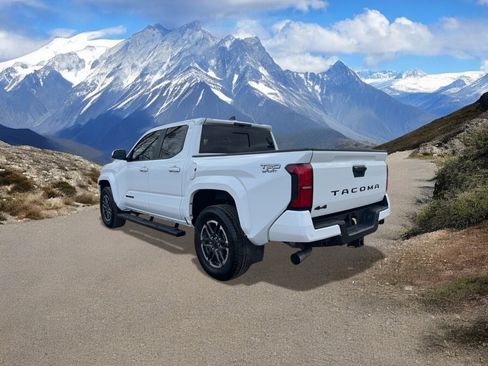 Certified 2024 Toyota Tacoma TRD Sport w/ TRD Sport Upgrade Package image 3