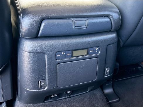 Used 2019 Nissan Armada SL w/ Premium Package RWD image 26