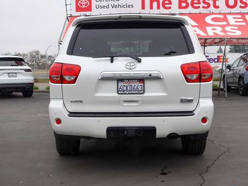 Used 2008 Toyota Sequoia Platinum image 9