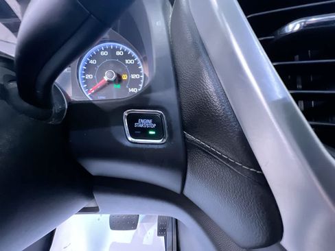 Used 2019 GMC Acadia SLE w/ Driver Alert Package I FWD image 17