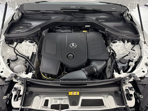 New 2026 Mercedes-Benz GLC 300 image 10