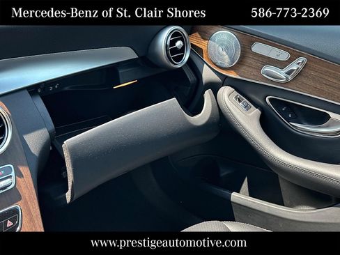 Used 2020 Mercedes-Benz C 300 4MATIC Sedan image 32
