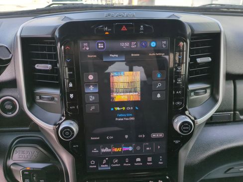 Used 2025 RAM 3500 Big Horn image 13