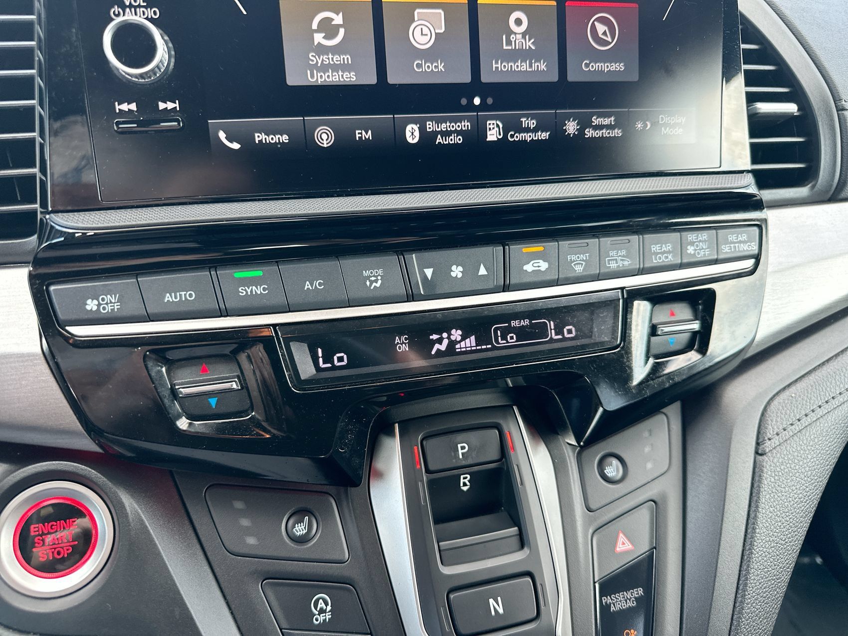 Used 2025 Honda Odyssey Sport-L image 18