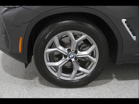 Used 2023 BMW X3 xDrive30i w/ Premium Package AWD/4WD image 22