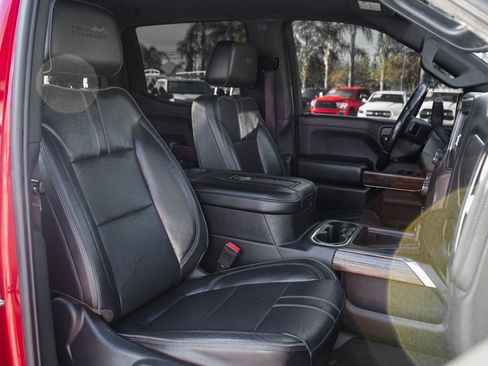 Used 2019 Chevrolet Silverado 1500 High Country image 40