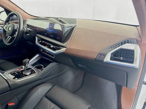 Used 2026 BMW XM Label Red image 30