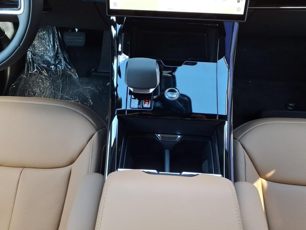 New 2027 Land Rover Range Rover Sport SE AWD/4WD image 20