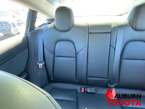 Used 2018 Tesla Model 3 Long Range AWD/4WD image 18