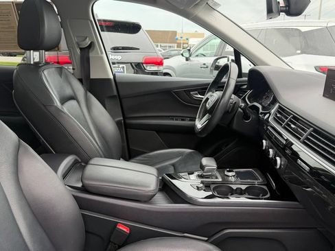 Used 2019 Audi Q7 3.0T Premium AWD/4WD image 13