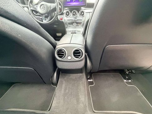 Used 2016 Mercedes-Benz C 300 4MATIC Sedan image 24