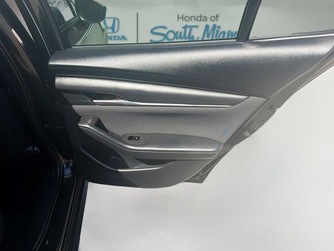 Used 2021 MAZDA MAZDA3 s FWD image 29