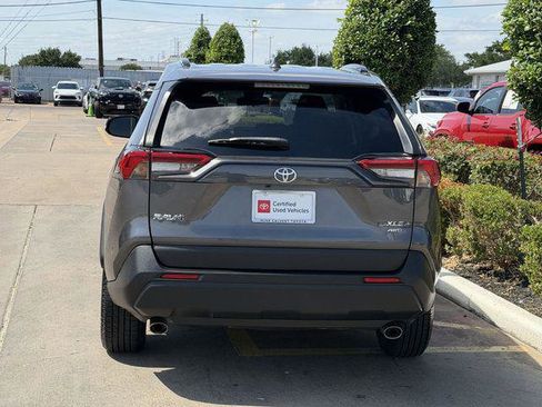 Certified 2021 Toyota RAV4 XLE AWD/4WD image 6