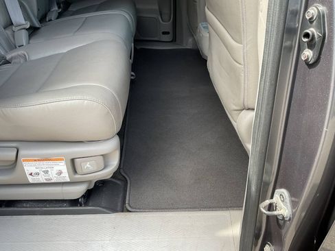 Used 2016 Honda Odyssey EX-L image 42