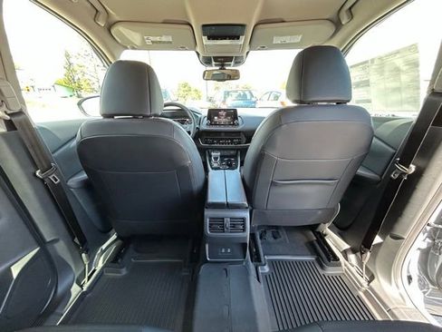 New 2026 Nissan Rogue SV w/ Rock Creek Premium Package AWD/4WD image 38