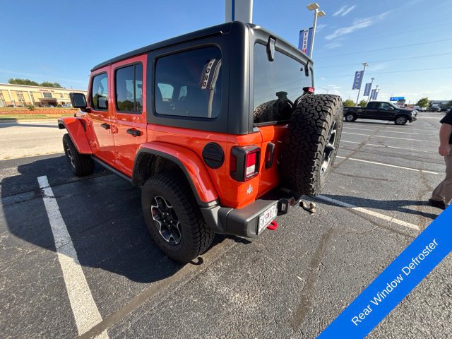 Used 2023 Jeep Wrangler Unlimited Rubicon w/ Cold Weather Group AWD/4WD image 8