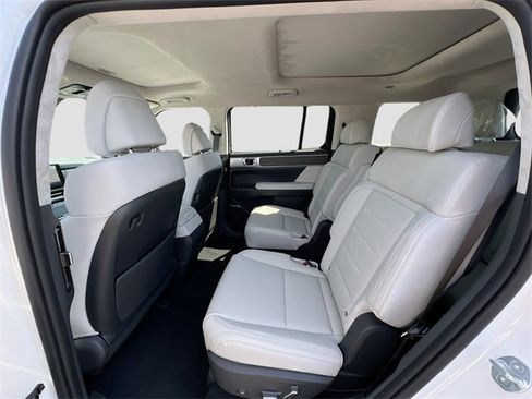 New 2025 Hyundai Santa Fe Calligraphy image 24