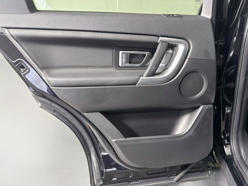 Used 2019 Land Rover Discovery Sport AWD/4WD image 26