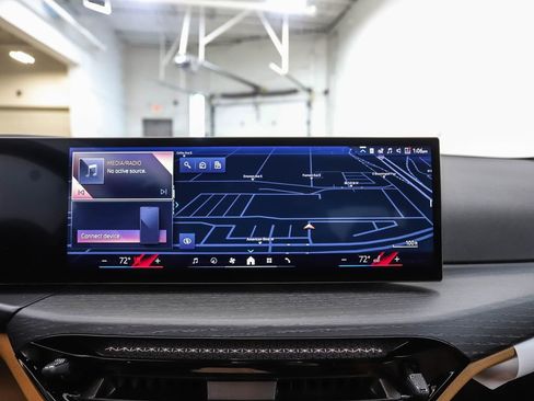 New 2026 BMW 330i xDrive Sedan w/ M Sport Package image 15