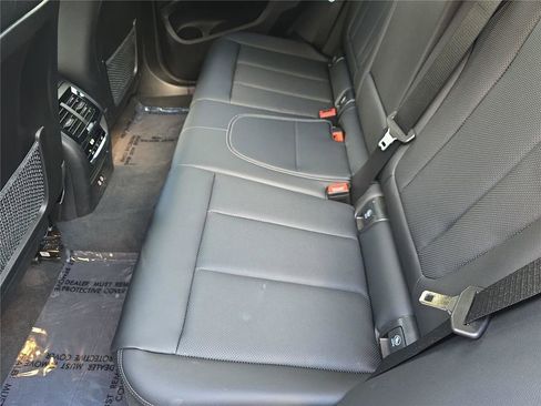 Used 2024 BMW X3 sDrive30i w/ Convenience Package image 11