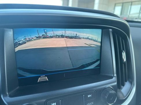 Used 2021 Chevrolet Colorado LT w/ Fleet Safety Package RWD image 14