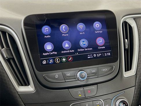 Used 2024 Chevrolet Malibu LT image 17