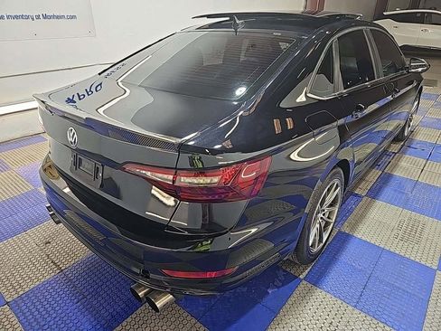 Used 2020 Volkswagen Jetta R-Line image 2