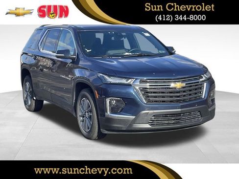Certified 2023 Chevrolet Traverse LT image 1