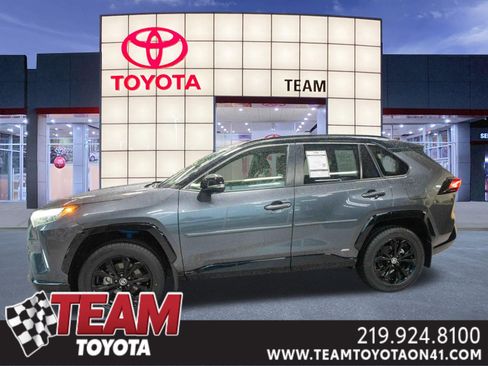 Used 2022 Toyota RAV4 XSE AWD/4WD image 1