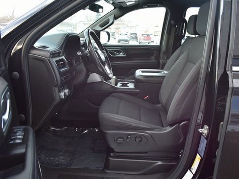 Used 2021 GMC Yukon XL SLE image 13