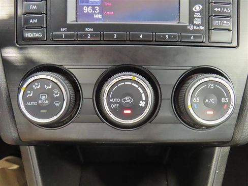 Used 2013 Subaru Crosstrek 2.0i Limited image 26