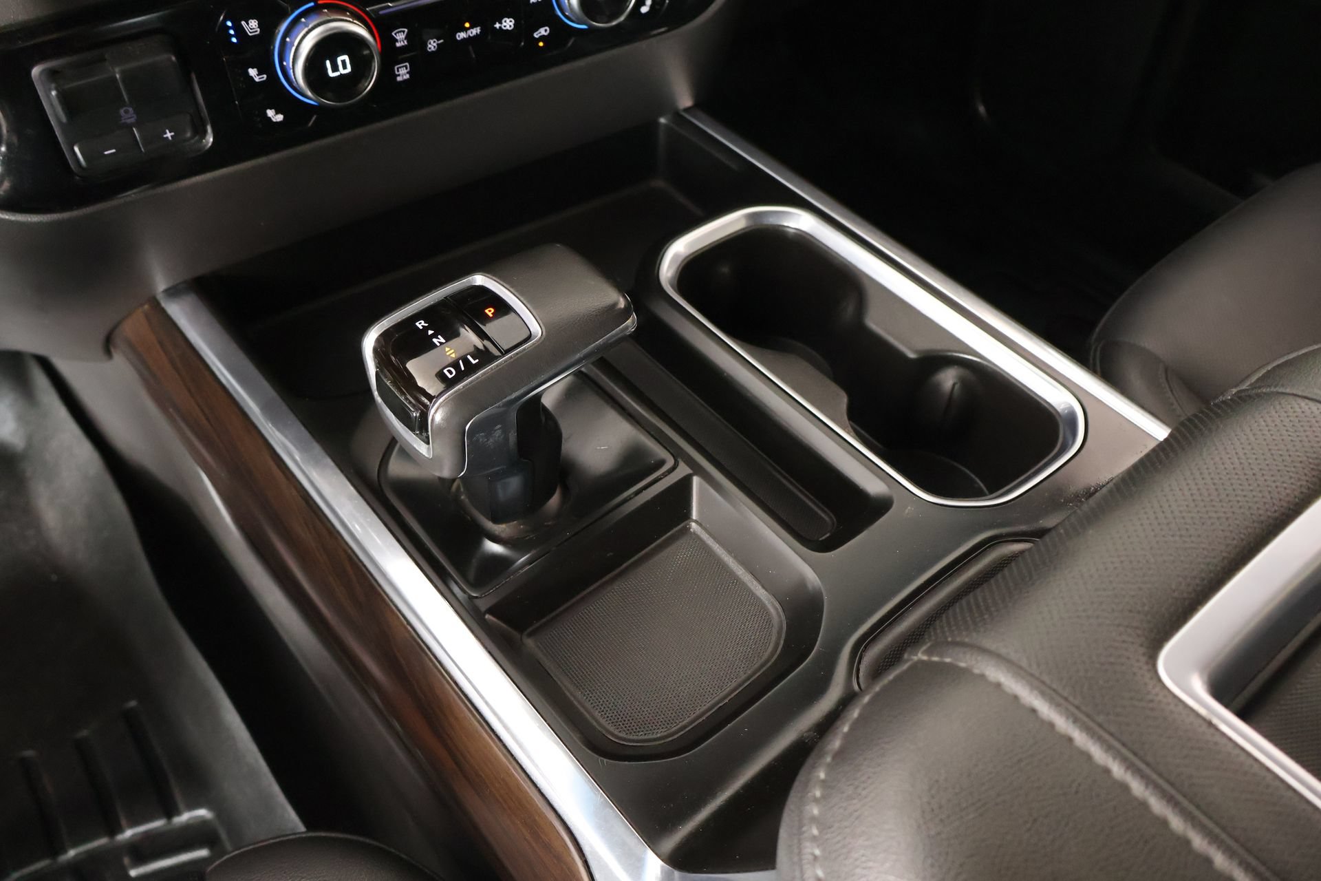 Used 2022 GMC Sierra 1500 SLT AWD/4WD image 8