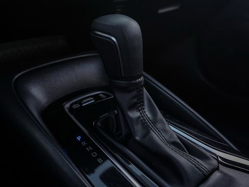 Used 2023 Toyota Corolla SE image 31