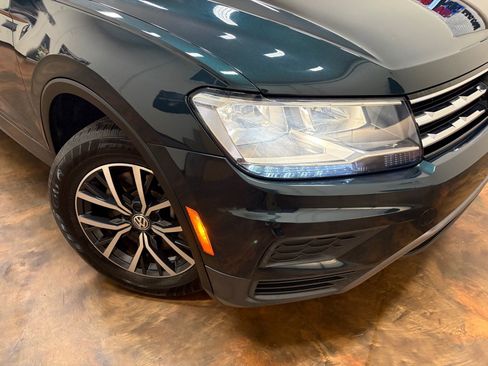 Used 2019 Volkswagen Tiguan SE AWD/4WD image 39