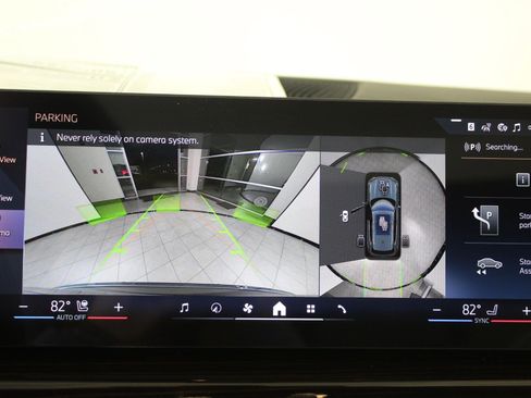 New 2026 BMW X5 xDrive50e image 31