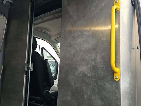 Used 2023 RAM ProMaster 3500 w/ Driver Convenience Group image 12