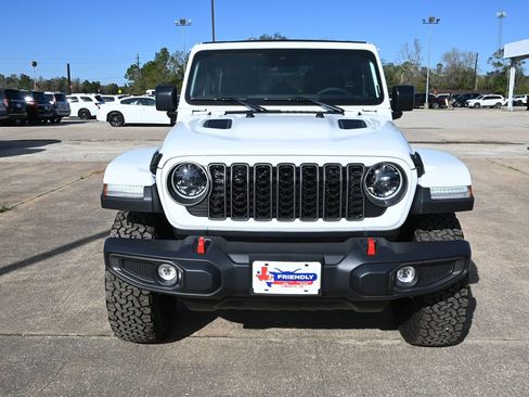 New 2025 Jeep Wrangler Rubicon image 6
