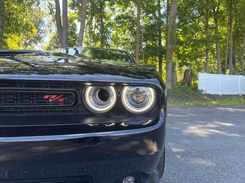 Used 2022 Dodge Challenger R/T Scat Pack w/ Plus Package image 9