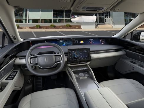 New 2026 Lincoln Nautilus Premier image 9