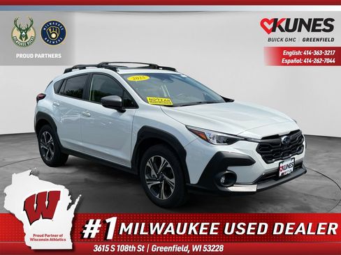 Used 2025 Subaru Crosstrek 2.5i Premium AWD/4WD image 1