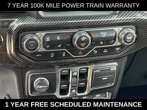 Used 2021 Jeep Wrangler Unlimited Rubicon AWD/4WD image 21