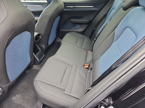 New 2026 Volvo EX30 Plus image 19