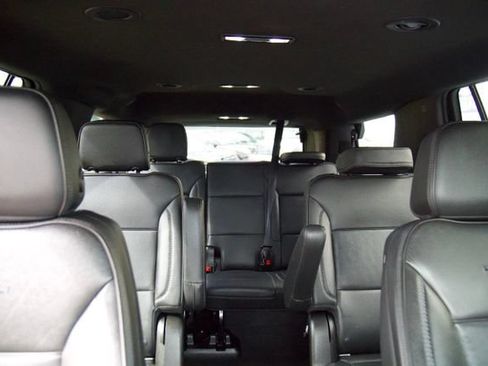 Used 2021 GMC Yukon Denali AWD/4WD image 37