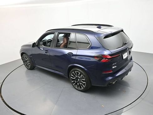 Used 2025 BMW X5 xDrive40i w/ M Sport Package AWD/4WD image 50