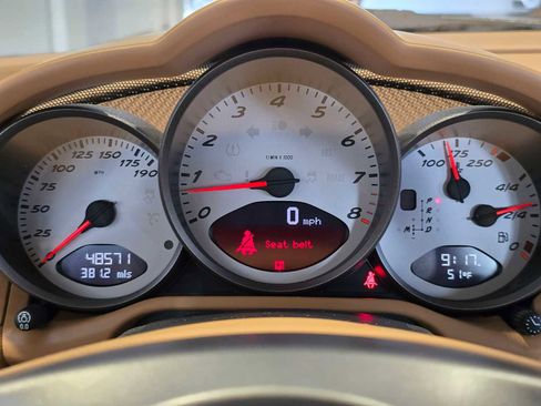 Used 2010 Porsche Cayman S image 23