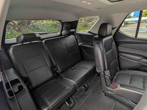 Used 2020 Chevrolet Traverse Premier w/ Redline Edition image 15