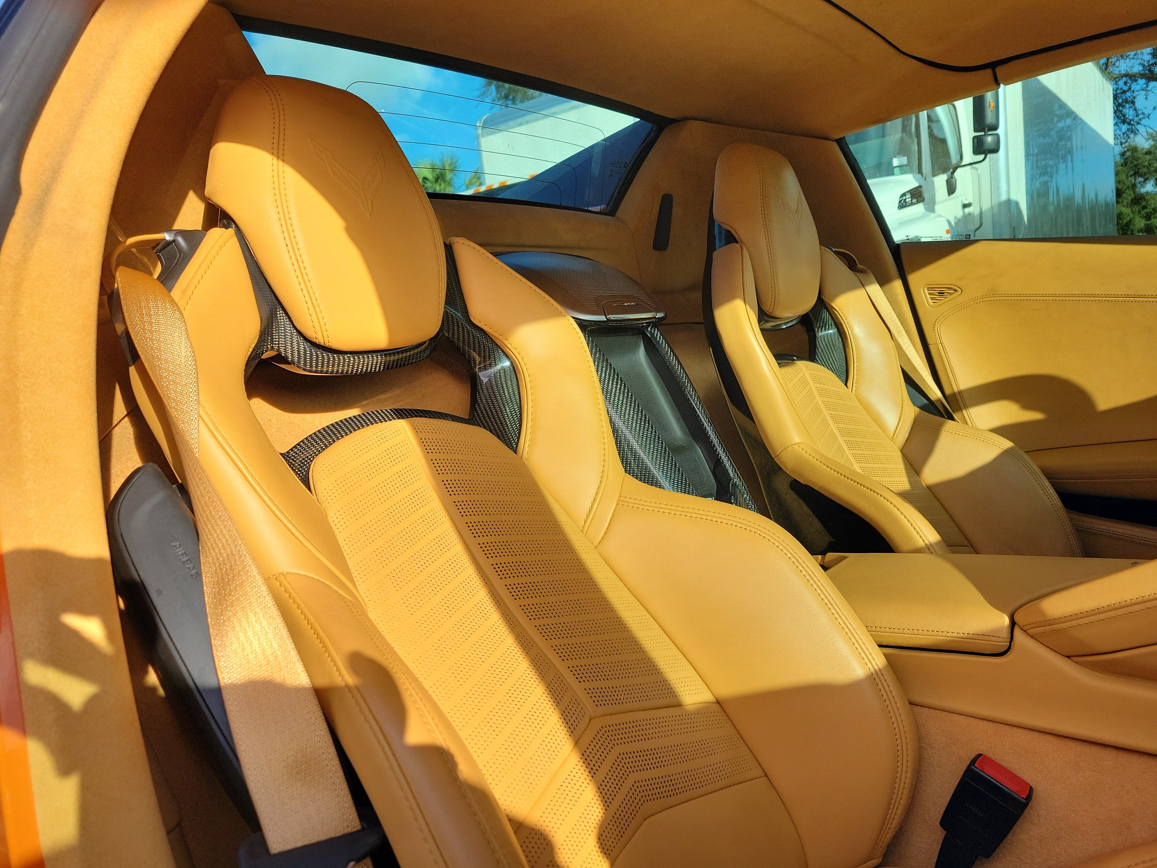 Used 2022 Chevrolet Corvette Stingray Premium Conv w/ Z51 Performance Package RWD image 6